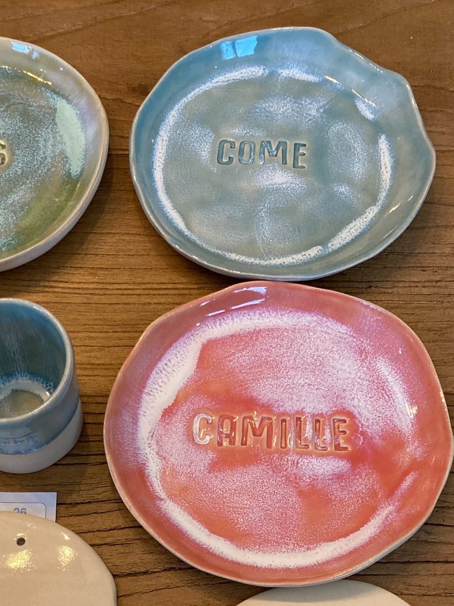 Christelle Creiche Céramique | Entrain de faire de la céramique | Christelle Creiche Céramiste Bullion Yvelines